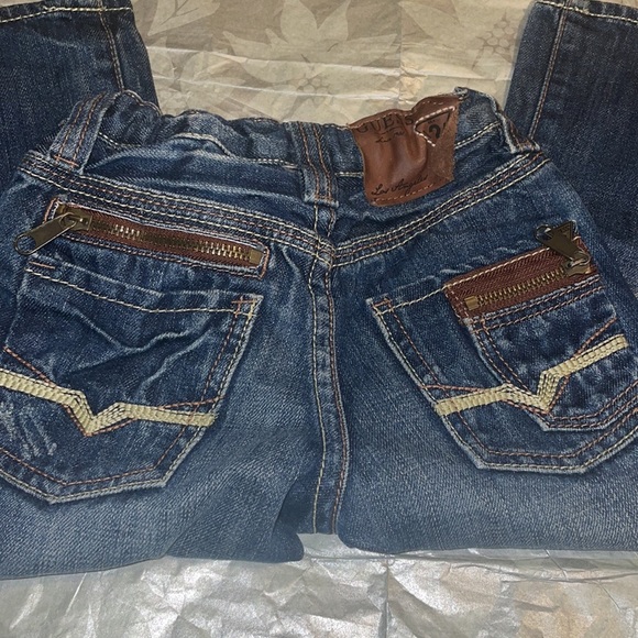 GUESS LITTLE GIRLS JEANS WITH CUTEST BACK POCKETS…ELASTIC ADJUSTABLE WAISTLINE - Picture 8 of 13